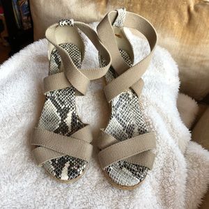 BCBG Maxazaria Women’s Strappy Esapadrilles